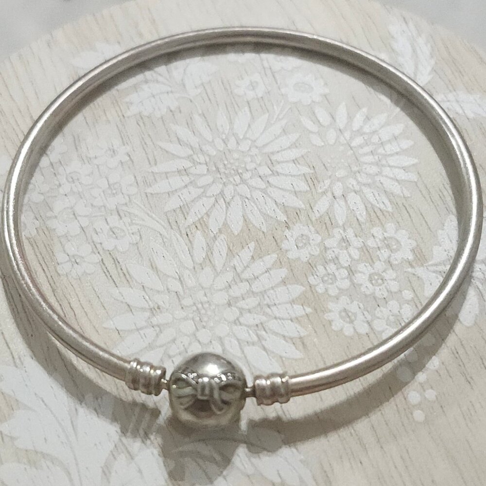 Pandora Sterling Silver Bow CZ Bangle Charm Bracelet 8.5 in